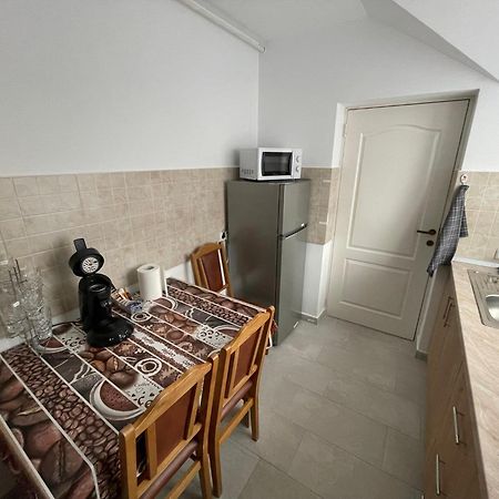 Sara Apartament Lugoj Exterior photo